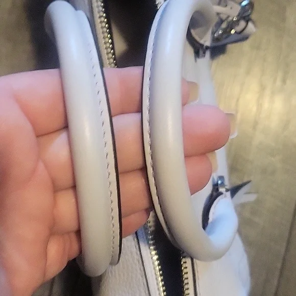 MK CARINE satchel - Picture 2 of 8